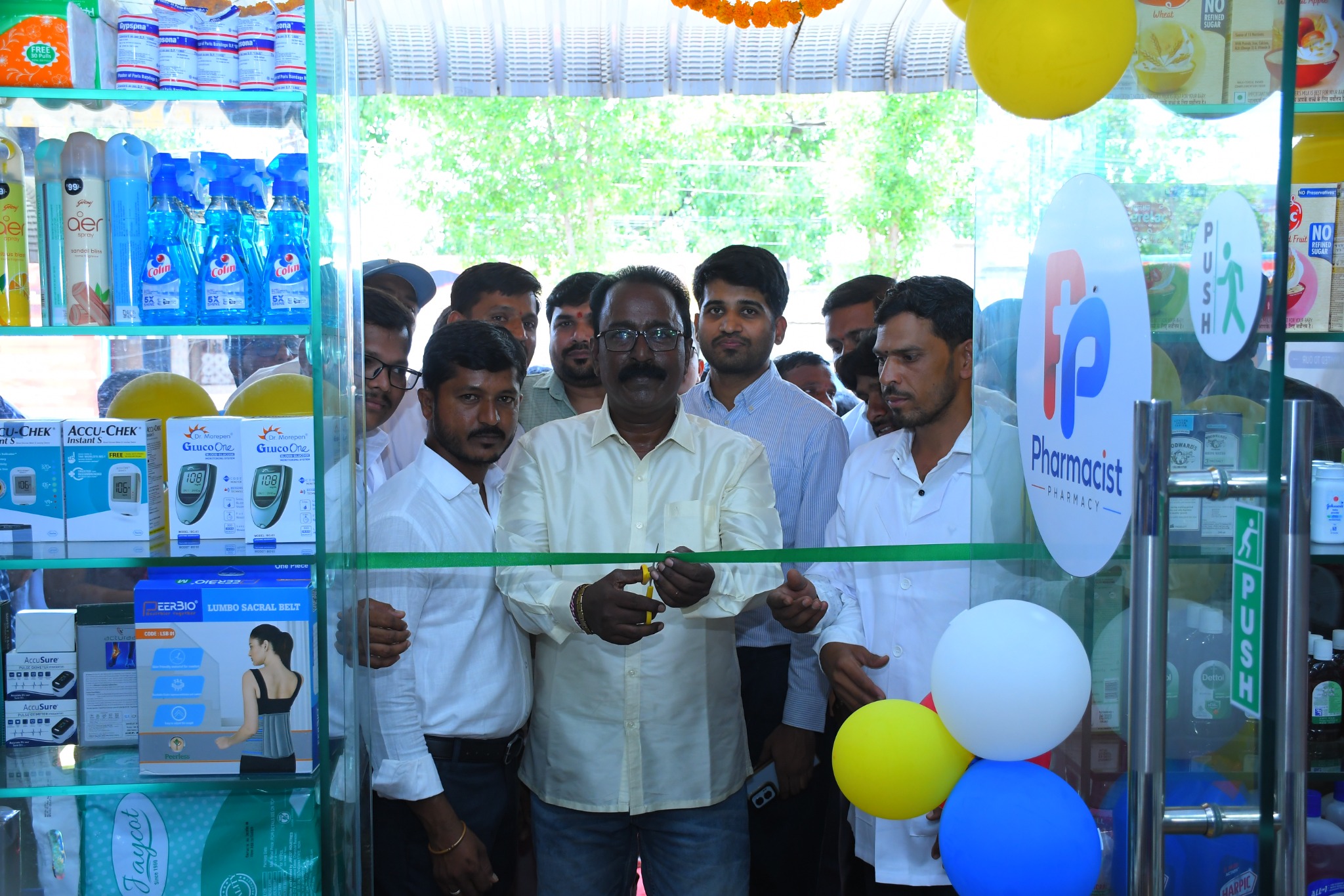 Ribbon cutting ceremony